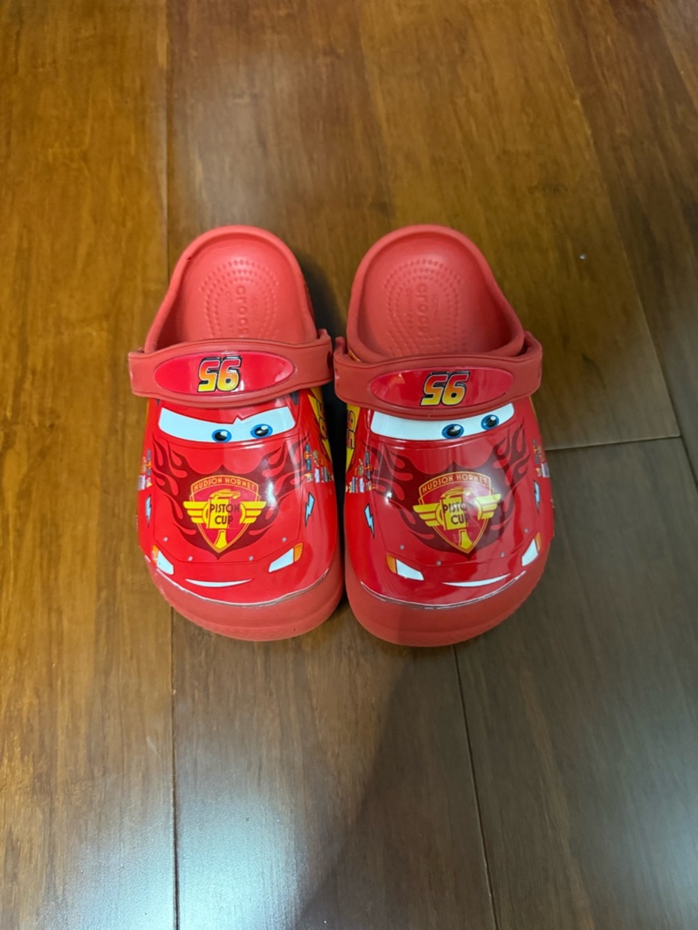 Car’s crocs